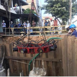 Low Noise Low Vibration Hydraulic Round Pile Breaker Construction Machinery