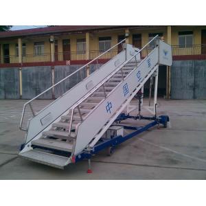 3.8m Manual towable passenger stairs