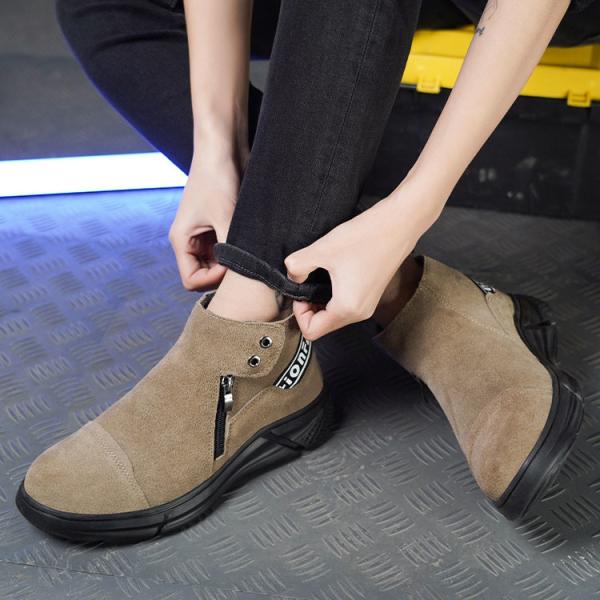 Rubber Sole Safety Shoes for Unisex Suede Work Boots in Industrial Settings