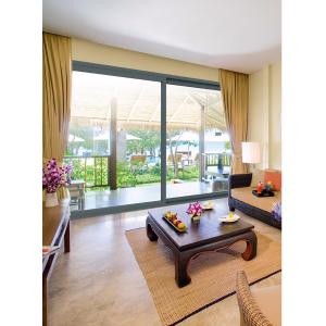 Casement Doors Aluminum Structural Extrusions Waterproof Sound proof