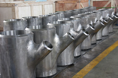 Buy ASTM A403 WP304L lateral tee at wholesale prices