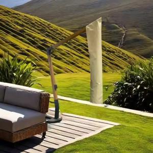 Quality 600D Waterproof High Quality Parasol Protective Covers With Zip and Operating Rod Patio Umbrella Cover for sale