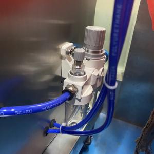 Pneumatic 2 Nozzles Liquid Filling Machine 30~250ml CE certificate