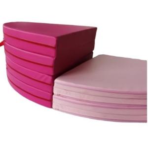 China Unisex Fitness Folding Pole Dancing Gymnastic Mat for Customized Gymnastics Training on sale