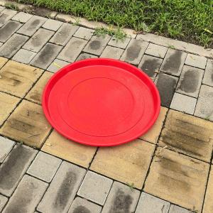 Lightweight Plastic Breeding Tools Hen Feeder Tray Chicken Cleaning And