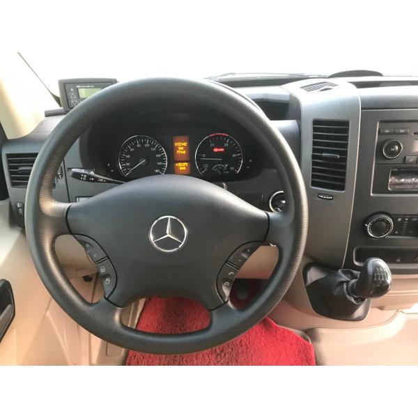 Mini Benz Bus 17seats Used Van Hagrid 110KW 2017 Optional