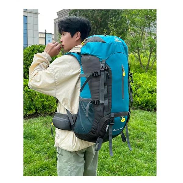 Unisex Hiking Backpack Geometric Letter Patterns Soft Zipper Multifunctional