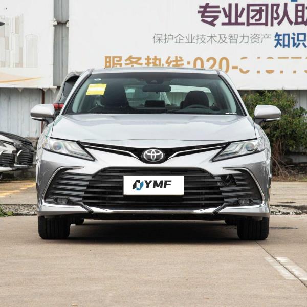 2023 Toyota Camry Petrol Gasoline Hybrid Car with Touch Screen and LED Headlights
