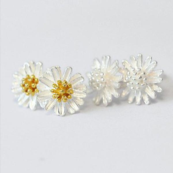 Two Tone Silver Plated Daisy Flower Stud Earrings Korea Style Fashion Jewelry(EESTUD05)