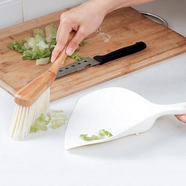 Portable mini Cleaning Dustpan and Bamboo Handle Broom brush set For Cleaning