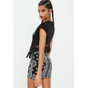 Tall Black Leaf Placement Clothing T Shirt Women