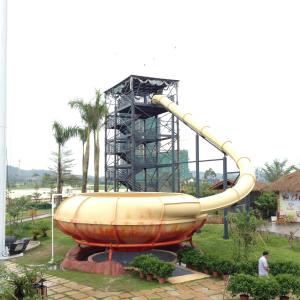 Adult Long Custom Water Slides , Space Bowl Water Slides 180riders/H Capacity
