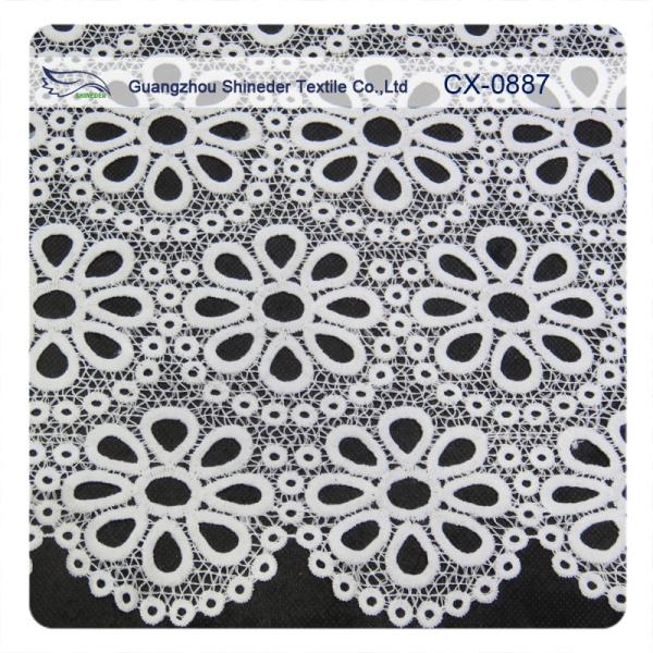 White Embroidered Lace Fabric , Polyester repeated Floral Bud Silk Fabrics Garment
