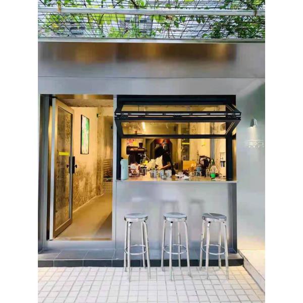 Thermal-Efficient Folding Window Assembly Retaining Interior Warmth During