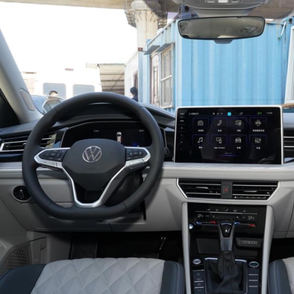 Volkswagen Sagitar 2023 280TSI DSG Surpasses Plus Compact Car 4 Door 5seat