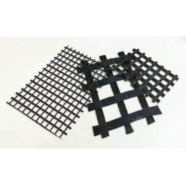 Buy Bidirectional Warp Knitted PET Polyester Geogrid For Landfill Side Slopes Reinforcement at wholesale prices