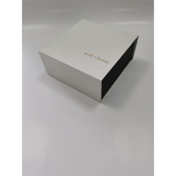 Buy Pantone Packing Printed Corrugated Box Debossing Cardboard Paper FSC at wholesale prices