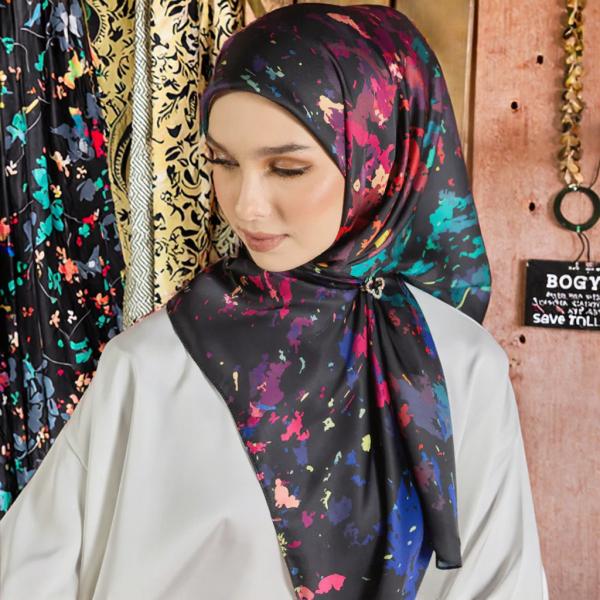 Wholesale Customized Elastic Satin Baby Seam Scarf Shawl Autumn Muslim Square Style with Logo Packing