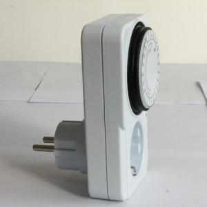 220V Programmable Grounded Plug In Timer socket