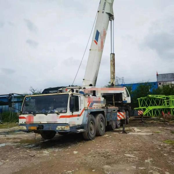 2010 Zoomlion Qay220V6 220t Truck Crane Mobile Crane Used Crane for Sale