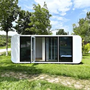 Customized Prefab Modular House 20FT Apple Cabins Heat Resistant