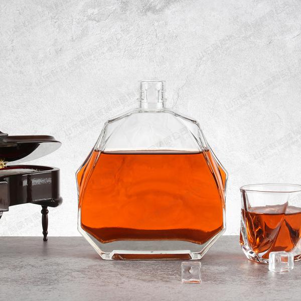 Custom Capacity Luxury Bottle Cap Octogonal Flat Glass Liquor Whiskey Vodka Wine Bottle