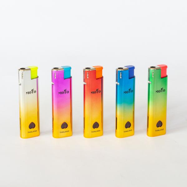 Fashionable Design Dy-F018 Windproof Plastic Gas Lighter with Customization