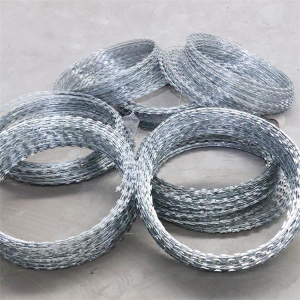 Barbed Double Bto 10 Razor Wire Concertina For Fence And Isolation