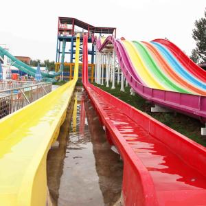 General Water Park Item Custom Water Slides High Speed With 120 Riders / H