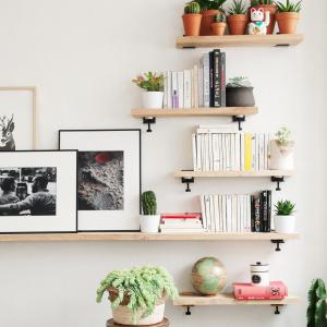 Triangle Bracket Wall Mount Steel C-clamp for Wooden Bookshelf Adjustable Shelf