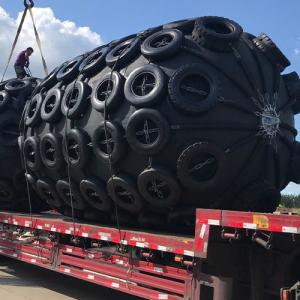 Collision Avoidance Yokohama Jumbo Fender Durable Long Lasting Marine Solution