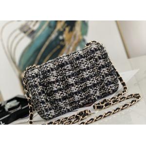 Mouth Cover Luxury Chain Bag Stitching Wool Metal Collocation