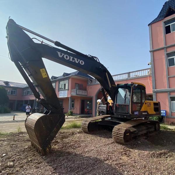 Buy Used Volvo EC240 Crawler Hydraulic Excavator 24 Tons 2022 at wholesale prices