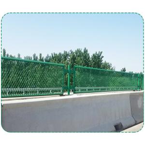 Roadway Safety Galvanized Powder Coated Anti-Glare Barbed Wire Fence For