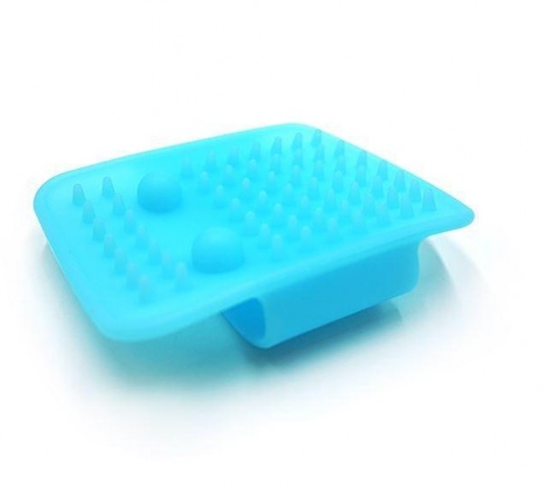 Buy Pet Brushes 13×10×4cm 0.4cm Silicone Household Items at wholesale prices