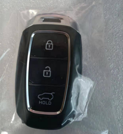 Buy 433Mhz 3 Button 95440-S1100 Smart Key For 2018 Hyundai Santa Fe at wholesale prices