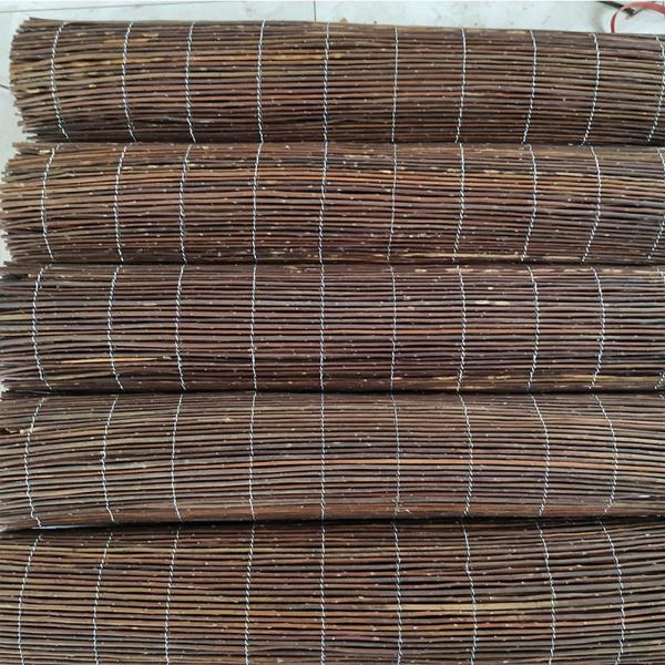 Buy Natural Willow Branches for Backdrop and Privacy Solution at wholesale prices