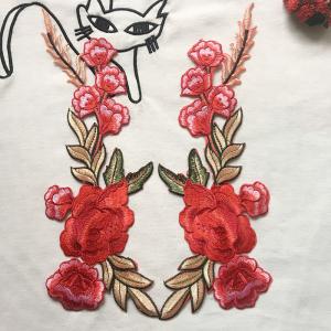 Hot Fix Embroidery Lace Applique with Different Color