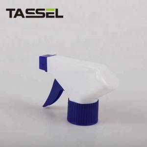 Square Detergent Plastic Trigger Sprayer Press Trigger Series Screw Neck Type