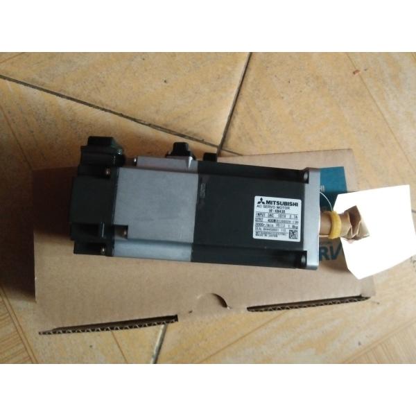 Buy Long Lifespan Industrial Servo Motor Mitsubishi HF-KN43 HF-KN43B HF-KN43BJ HF-KN43BJ-S100 at wholesale prices