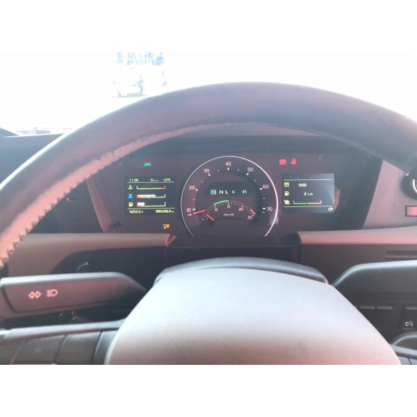 FH 500 Tractor Truck Head 4*2/6*2/6*4 Dynamic Steering Euro Truck for Logistics Transportation Used and Affordable