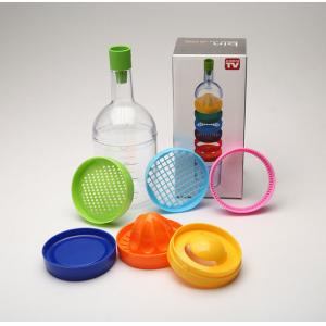 China Multifunctional 8 In 1 Kitchen Tool Set Juice Bottle Grater Fruit And Vegetable Cups on sale