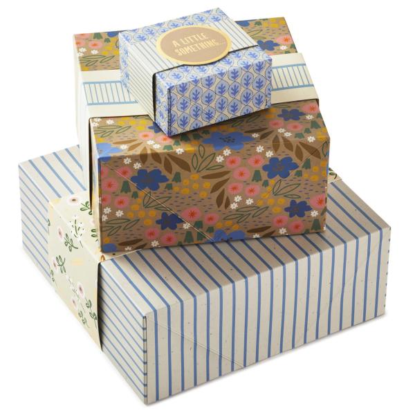 Buy 4" Gray Geometric 2 Pack Gift Boxes With Gold Bands at wholesale prices