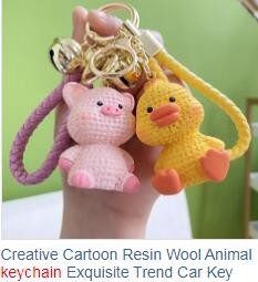 Cartoon Bear Keychain Cute Crystal Keychain Suitable for Car Keys Bag Ornaments