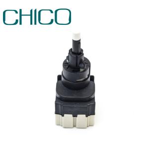 Mechanical Car Brake Light Switch VW Polo Passat 1K2945511 3B0945511A