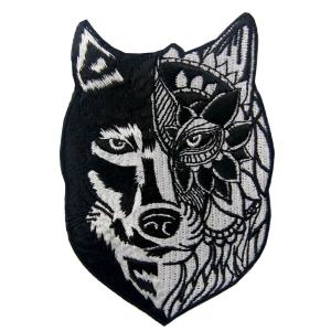 Heat Cut Border 6.5x8.7cm Wolf Velcro Patch Machine Washable