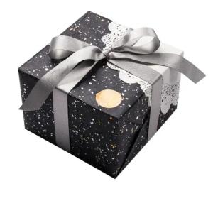 Waterproof Rolled Packaging Paper 60*60cm Flower Wrapping Paper Shinny