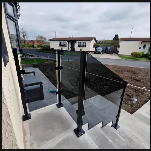 Buy 12mm Thermally Toughened Glass Balcony Railing ISO Certified at wholesale prices