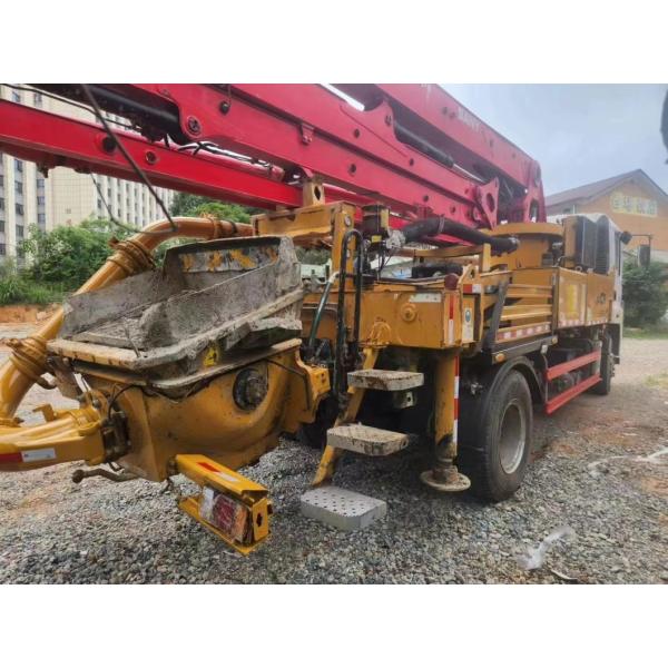 30m Concrete Boom Pump Machine Equipment Used Concrete Pump Truck for Infrastructure