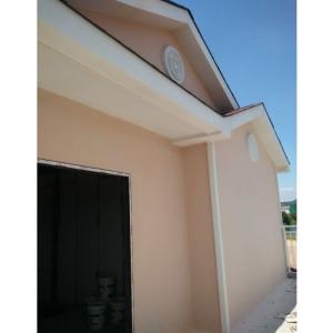 Environmentally Friendly Insulated Prefabricated Light Steel Structure Leisure